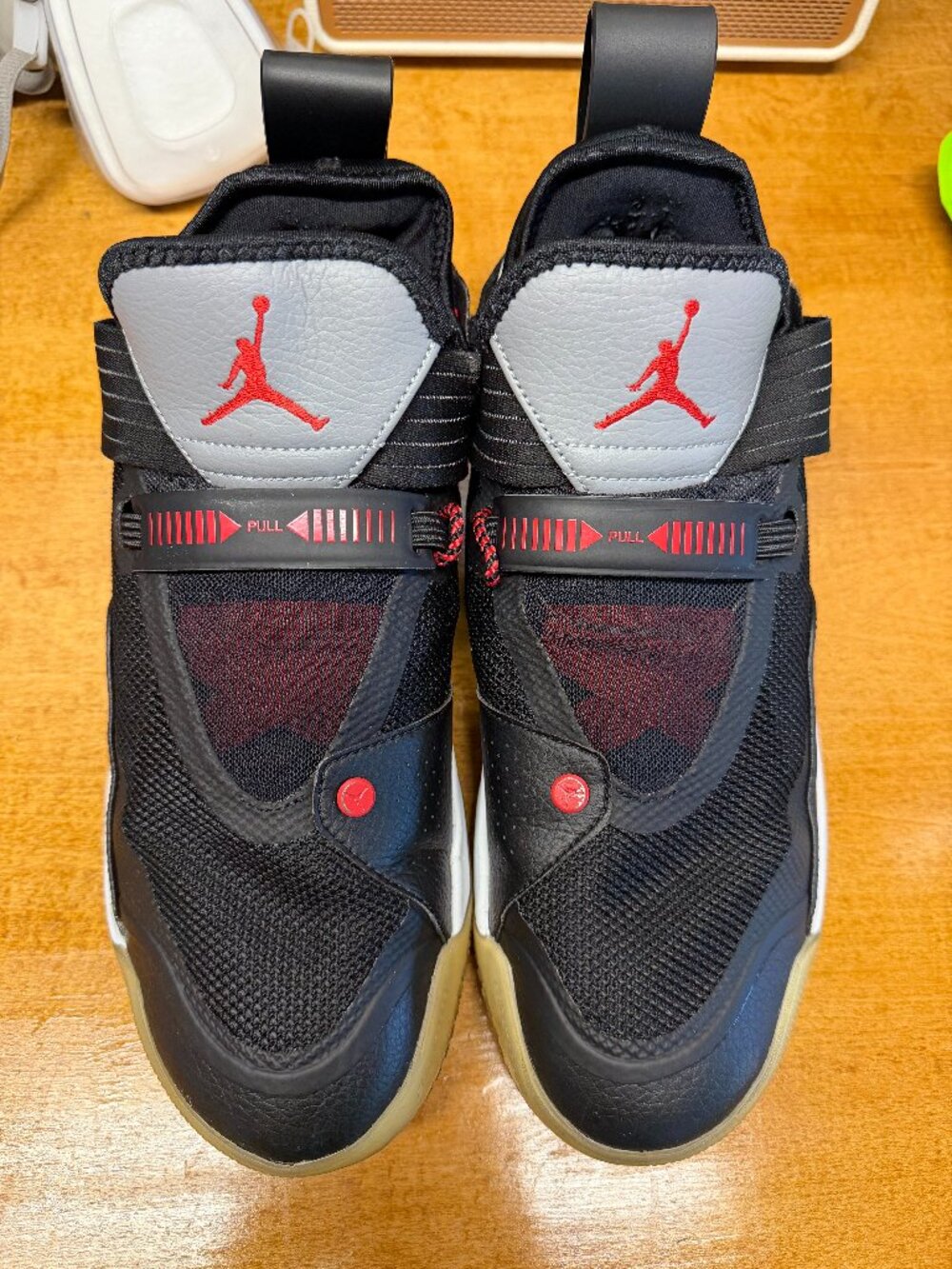Mens Nike Air Jordan XXXIII SE Basketball Shoe Size M 9.5 USBlack Cement